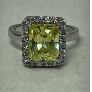 925 Sterling Silver Peridot Surrounded by Cz's Princess Statement Cocktail Ring
